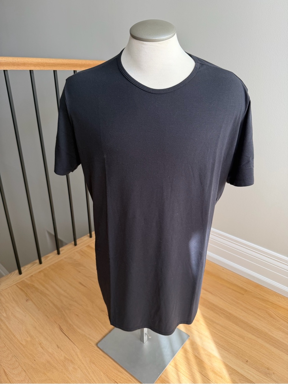 Cuts Clothing Black Short Sleeve Crew Neck Tee